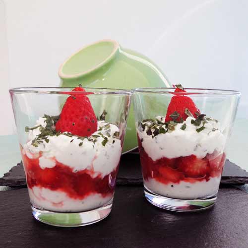 Verrines fraises et chèvre